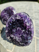 Load image into Gallery viewer, Purple only Amethyst from Uruguay high grade
