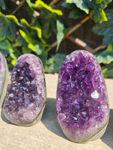 Load image into Gallery viewer, Purple only Amethyst from Uruguay high grade
